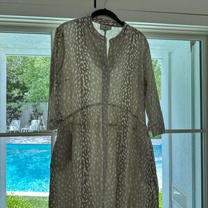 Tuckernuck Gray and White Patterned Dress